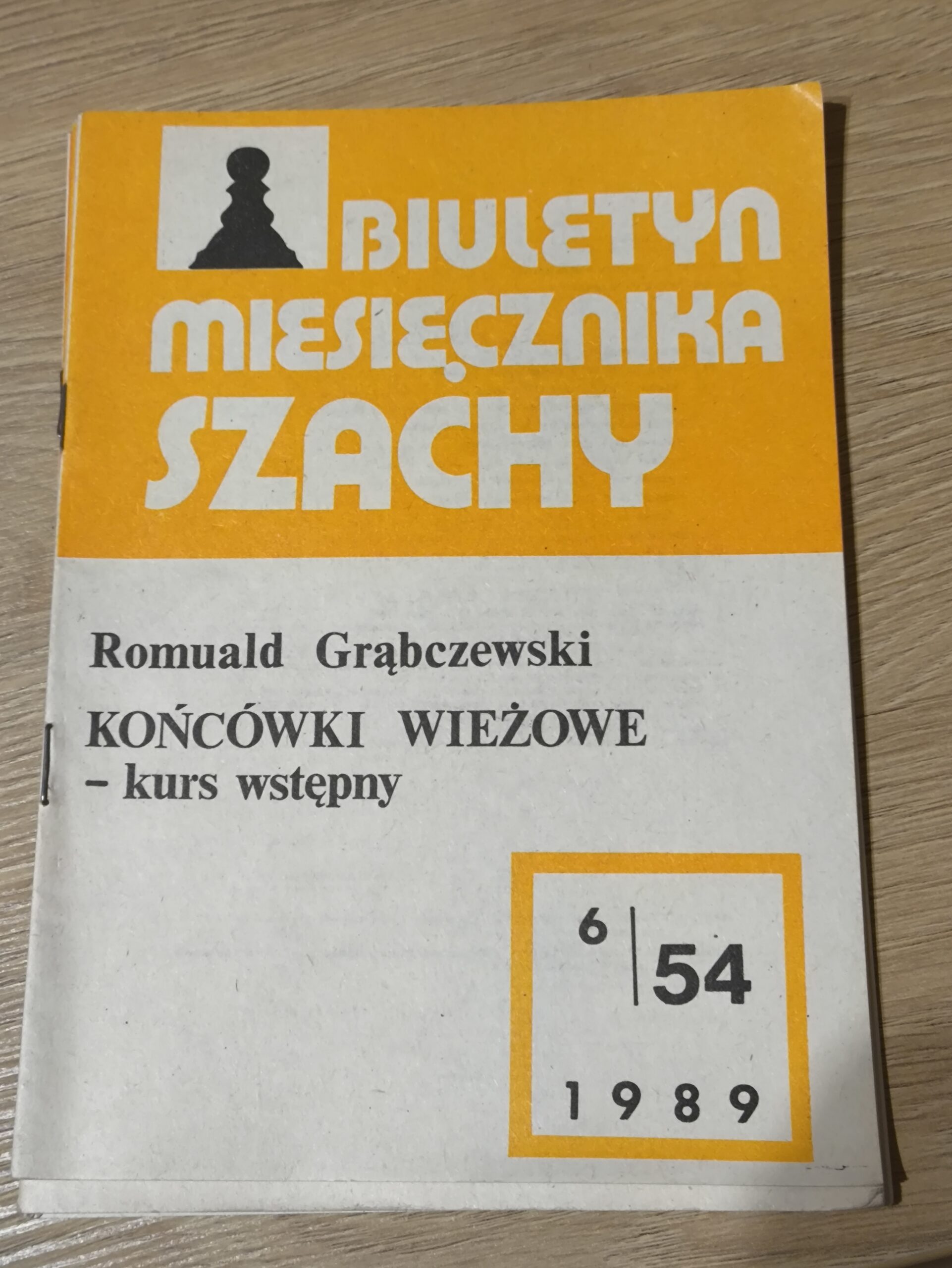 1320# Biuletyn miesięcznika SZACHY 6/54 1989 końcówki wieżowe kurs wstępny (R.Grąbczewski)